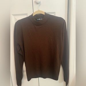medium brown sag harbor sweater